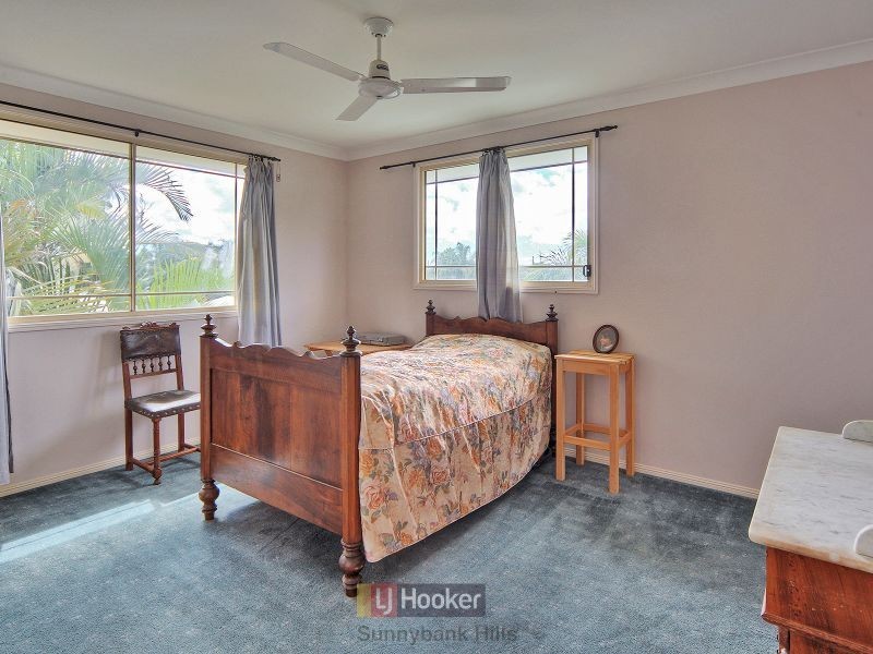 32 Wishart Road, Upper Mount Gravatt QLD 4122