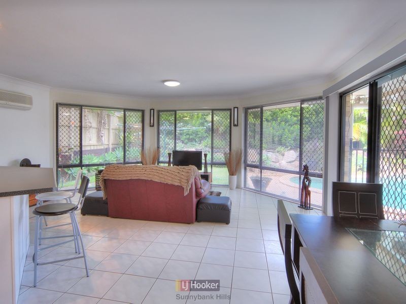 15 Lindfield Street, Parkinson QLD 4115