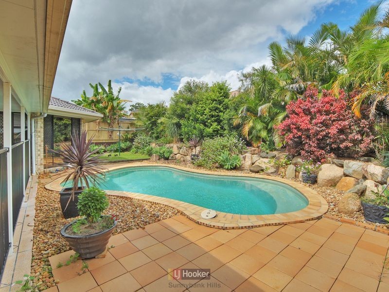 15 Lindfield Street, Parkinson QLD 4115