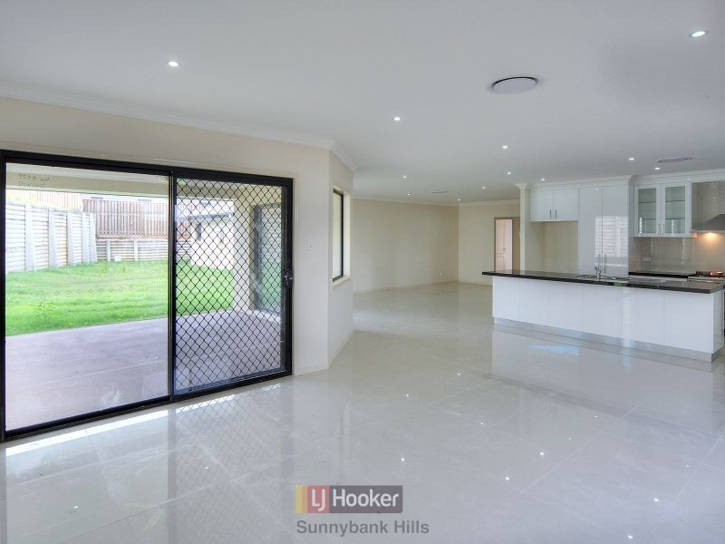 63 Alfred Circuit, Calamvale QLD 4116