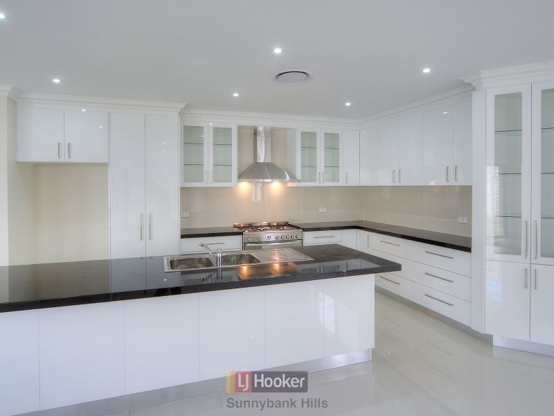 63 Alfred Circuit, Calamvale QLD 4116