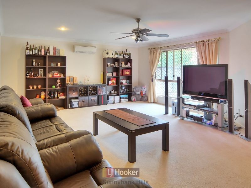 7 Stringybark Street, Sunnybank Hills QLD 4109