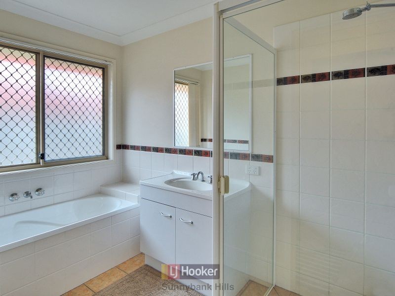 7 Stringybark Street, Sunnybank Hills QLD 4109
