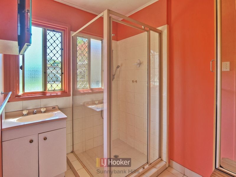 61 Chardean Street, Acacia Ridge QLD 4110