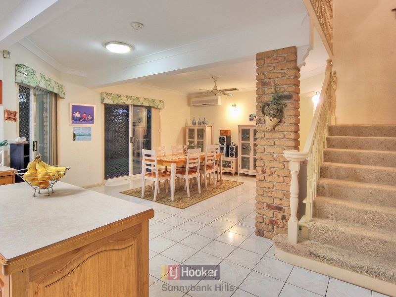 12 Falaise Place, Sunnybank Hills QLD 4109