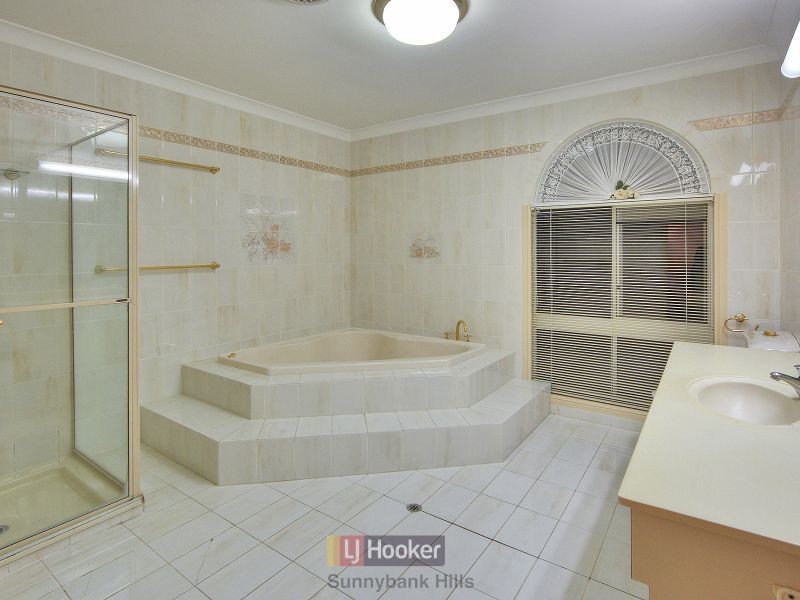 12 Falaise Place, Sunnybank Hills QLD 4109