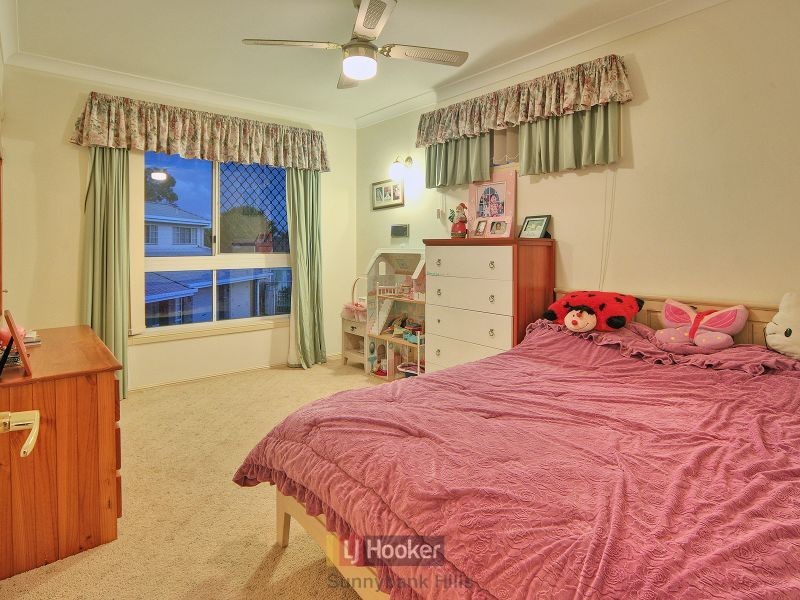 12 Falaise Place, Sunnybank Hills QLD 4109