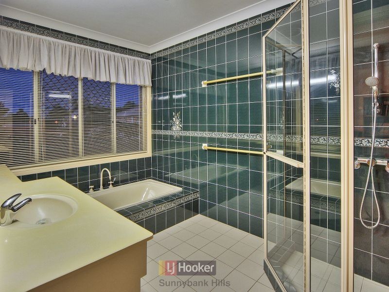 12 Falaise Place, Sunnybank Hills QLD 4109