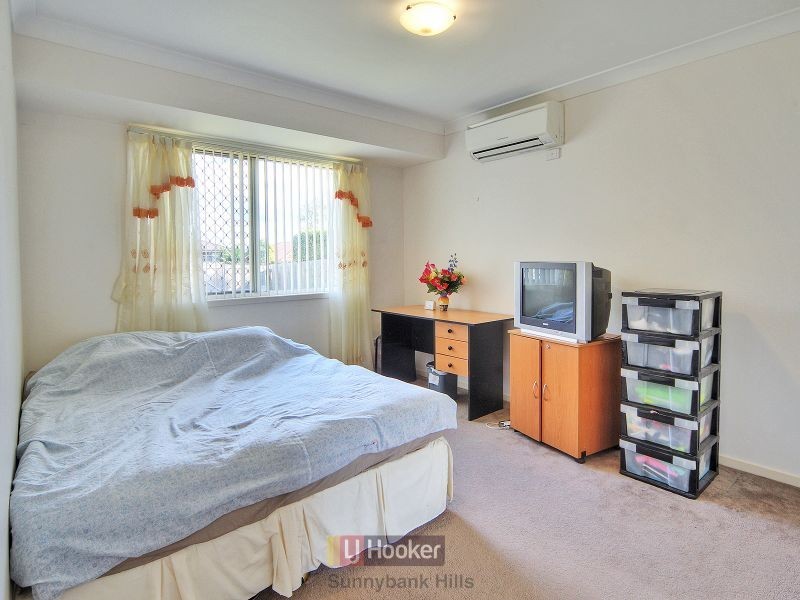17 Ayesha Place, Calamvale QLD 4116