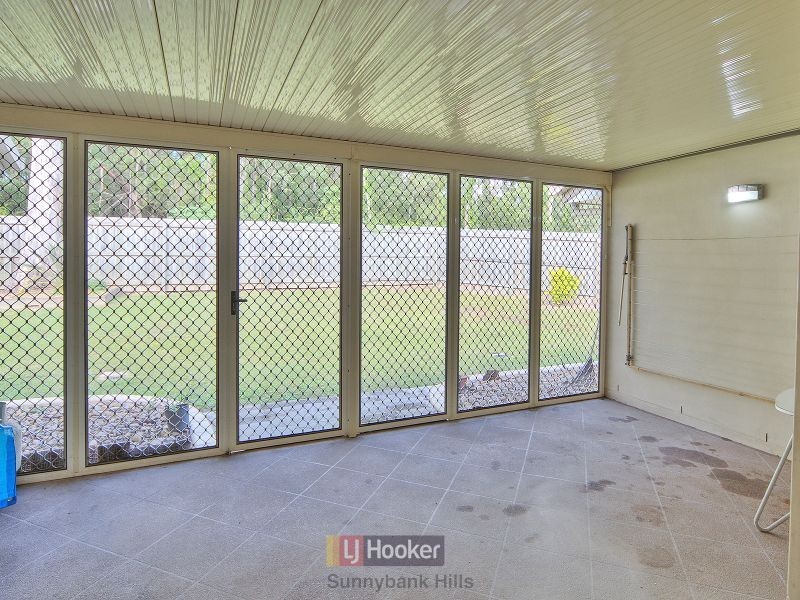 17 Ayesha Place, Calamvale QLD 4116