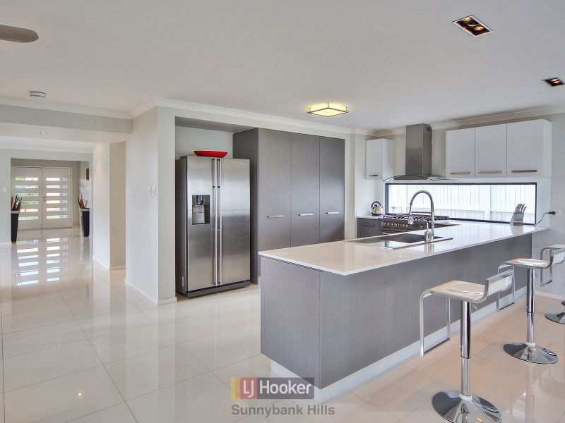 72 Larapinta Circuit, Parkinson QLD 4115