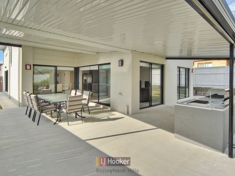 72 Larapinta Circuit, Parkinson QLD 4115