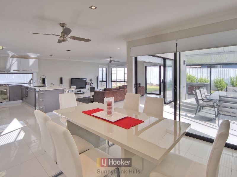 72 Larapinta Circuit, Parkinson QLD 4115