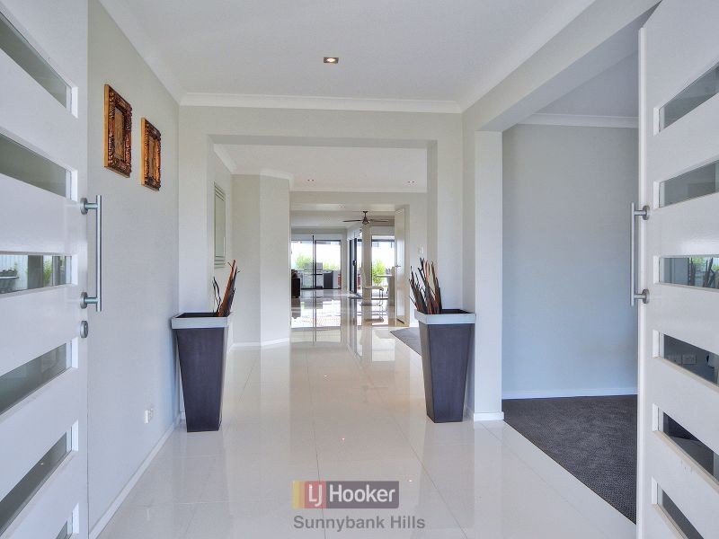 72 Larapinta Circuit, Parkinson QLD 4115