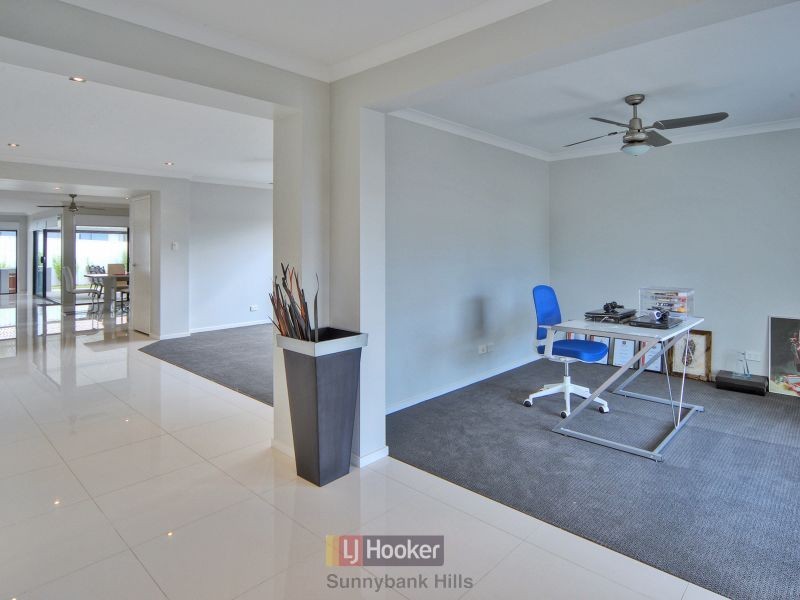 72 Larapinta Circuit, Parkinson QLD 4115