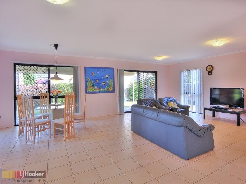 16 Zingelmann Place, Kuraby QLD 4112