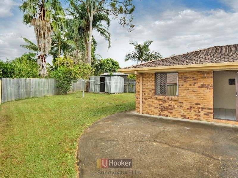 17 Colisa Crescent, Regents Park QLD 4118