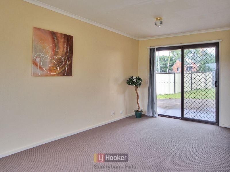 17 Colisa Crescent, Regents Park QLD 4118