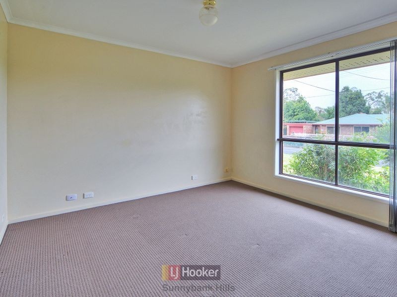 17 Colisa Crescent, Regents Park QLD 4118