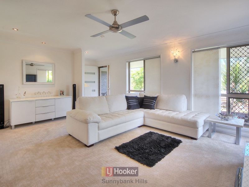 76 Palatine Street, Calamvale QLD 4116