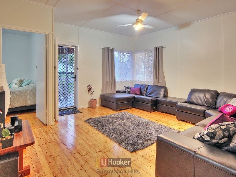 9 Agnes Street, Acacia Ridge QLD 4110