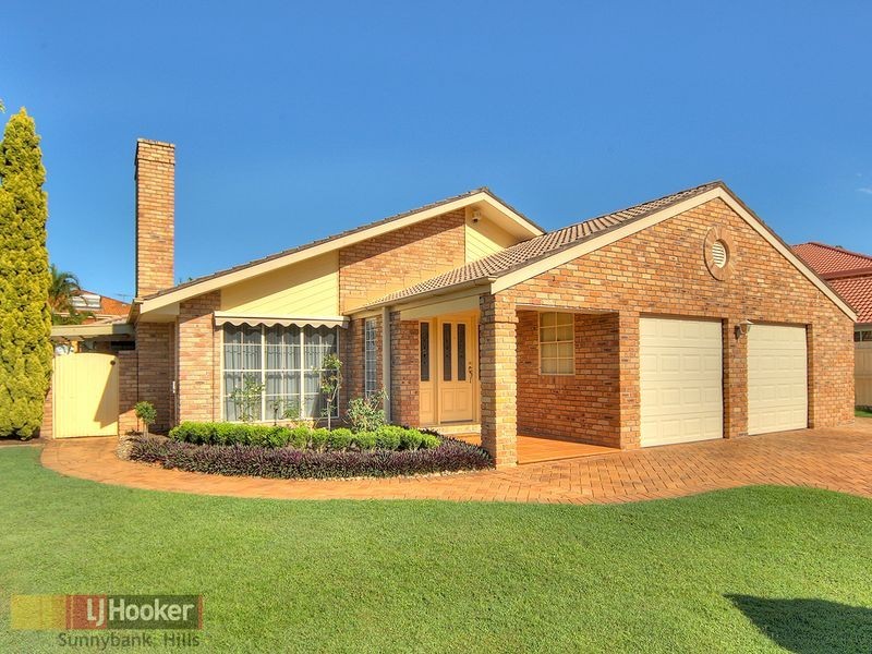 25 Poinsettia Crescent, Calamvale QLD 4116
