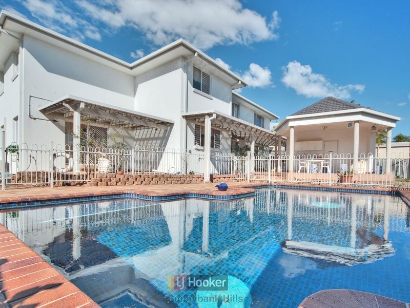7 Hibiscus Court, Stretton QLD 4116