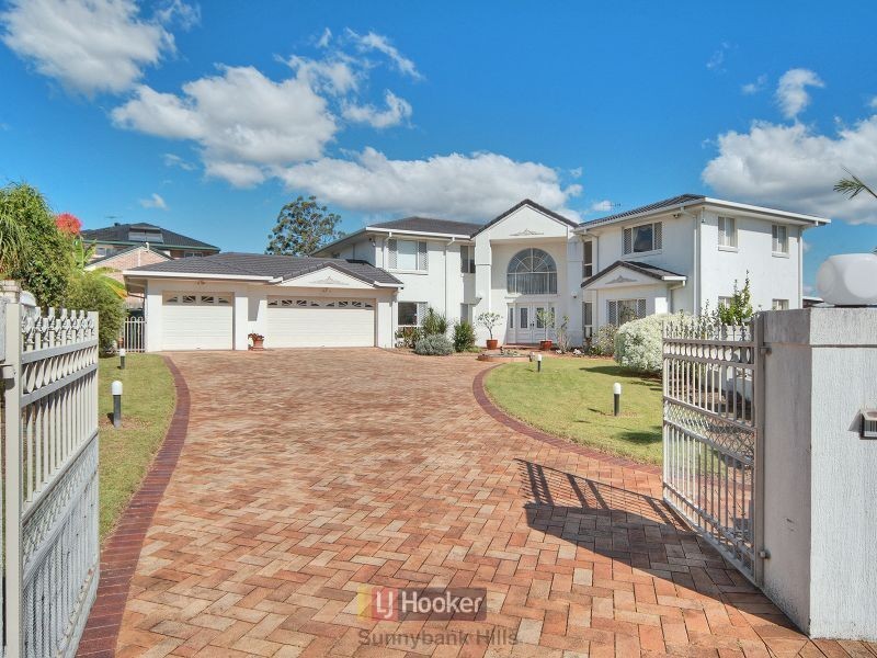 7 Hibiscus Court, Stretton QLD 4116