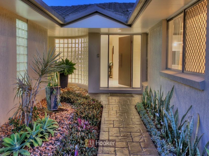 4 Gulubia Place, Calamvale QLD 4116