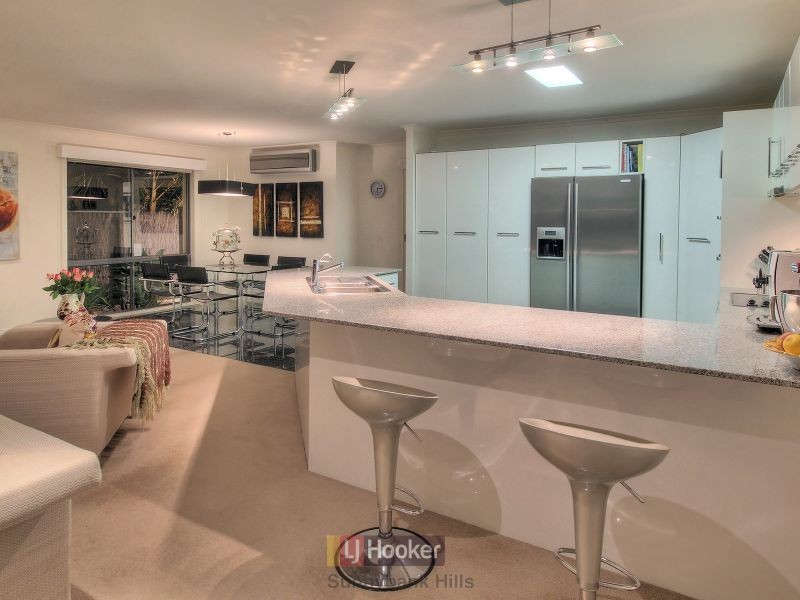 4 Gulubia Place, Calamvale QLD 4116