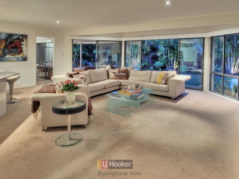 4 Gulubia Place, Calamvale QLD 4116