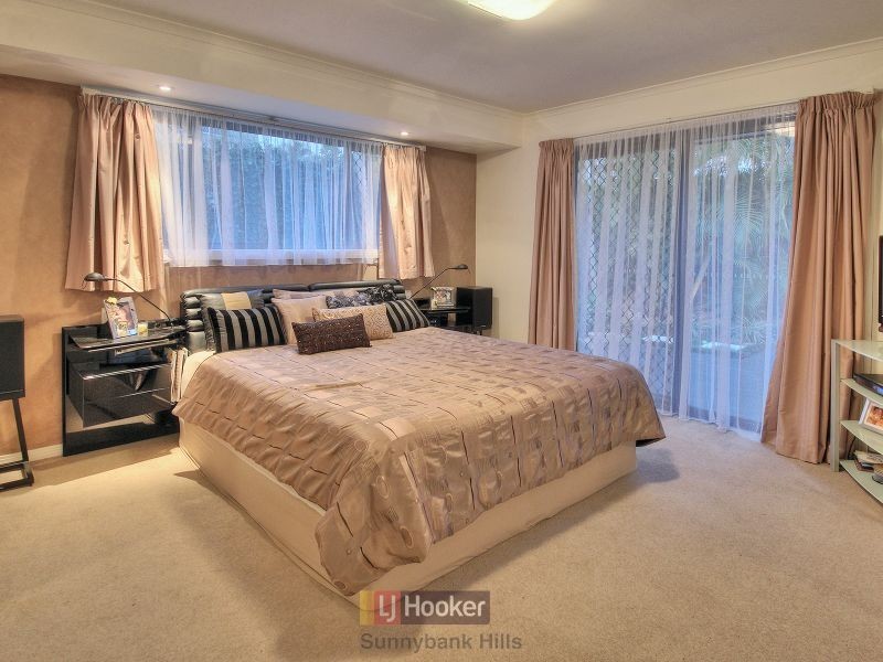 4 Gulubia Place, Calamvale QLD 4116