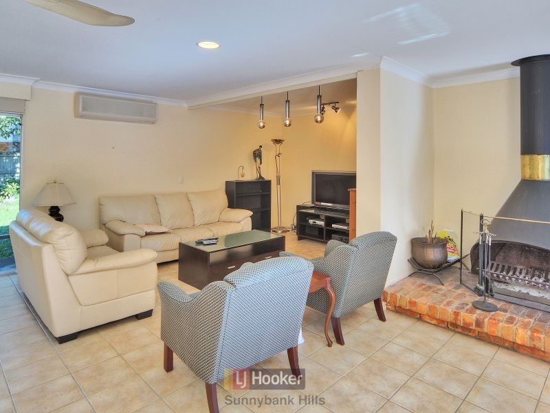 100 Dunedin Street, Sunnybank QLD 4109