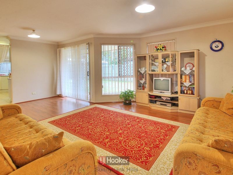 34 Benbek Circuit, Sunnybank Hills QLD 4109