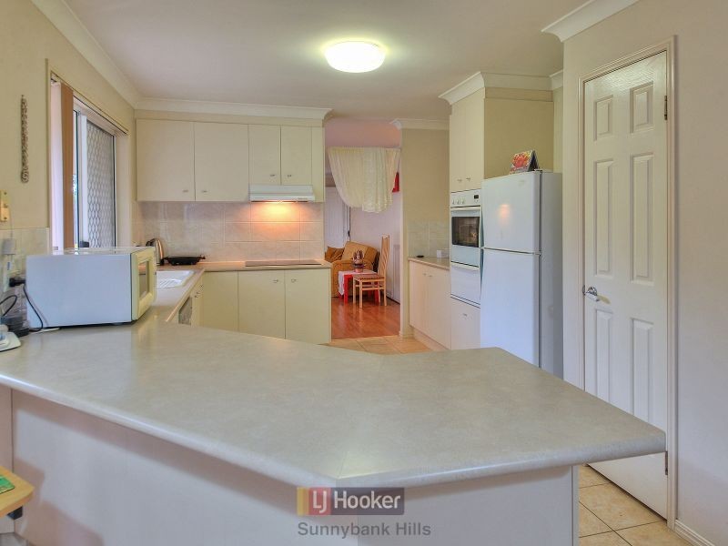 34 Benbek Circuit, Sunnybank Hills QLD 4109