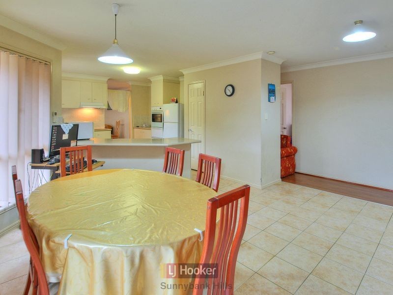 34 Benbek Circuit, Sunnybank Hills QLD 4109