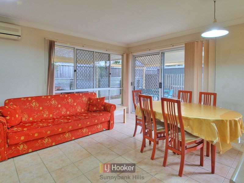 34 Benbek Circuit, Sunnybank Hills QLD 4109