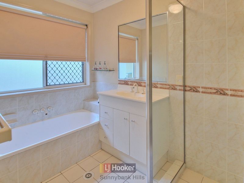 34 Benbek Circuit, Sunnybank Hills QLD 4109