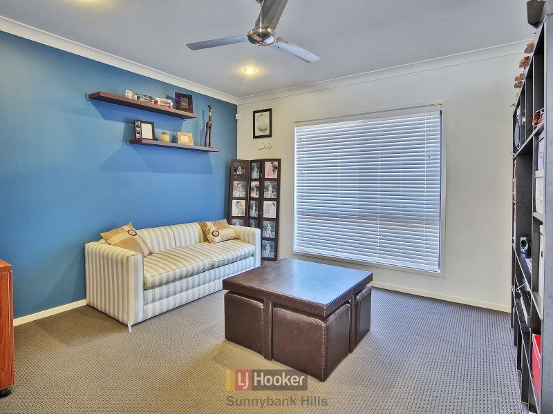 11 Diane Court, Calamvale QLD 4116