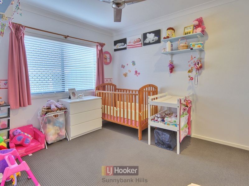 11 Diane Court, Calamvale QLD 4116