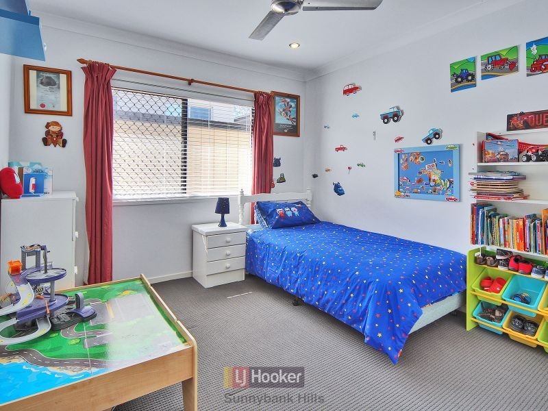 11 Diane Court, Calamvale QLD 4116