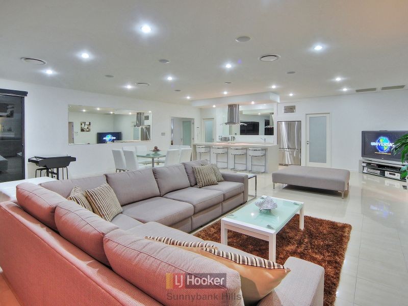 36 Birchwood Place, Stretton QLD 4116