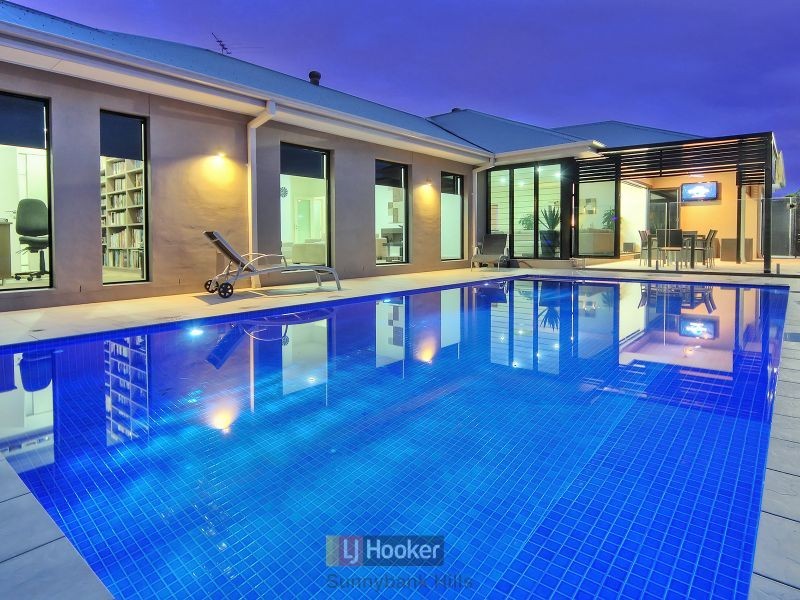 36 Birchwood Place, Stretton QLD 4116