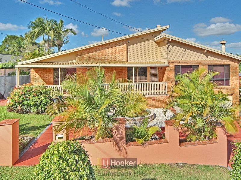 29 Blackthorn Crescent, Shailer Park QLD 4128