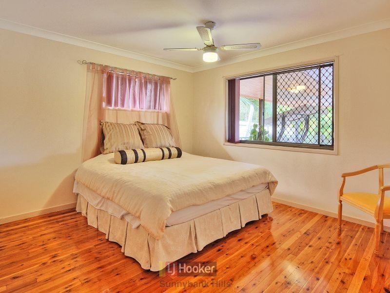 29 Blackthorn Crescent, Shailer Park QLD 4128