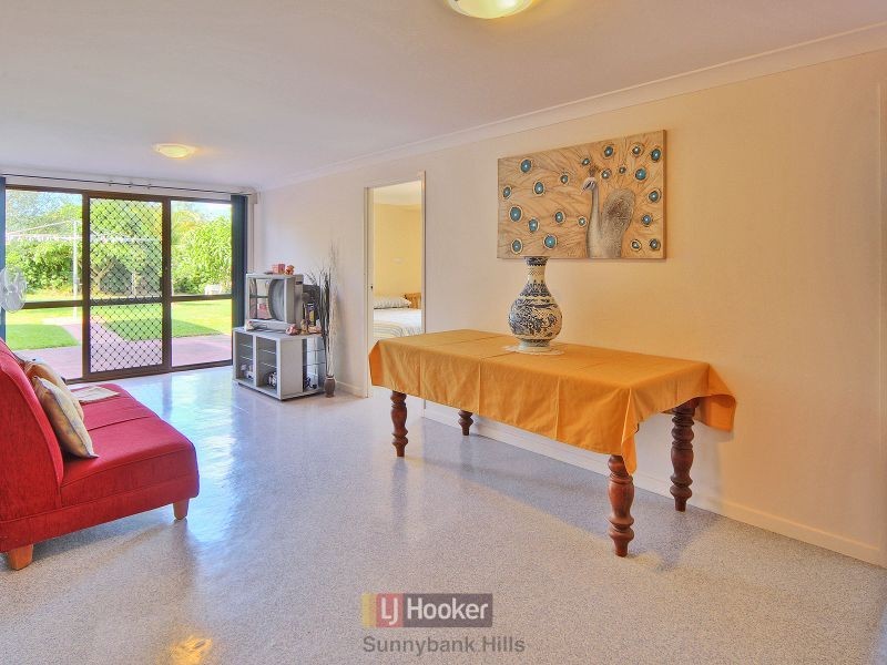 29 Blackthorn Crescent, Shailer Park QLD 4128