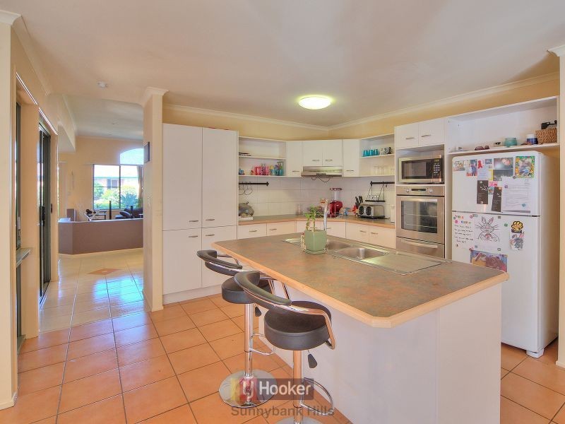 9 Bellflower Place, Calamvale QLD 4116