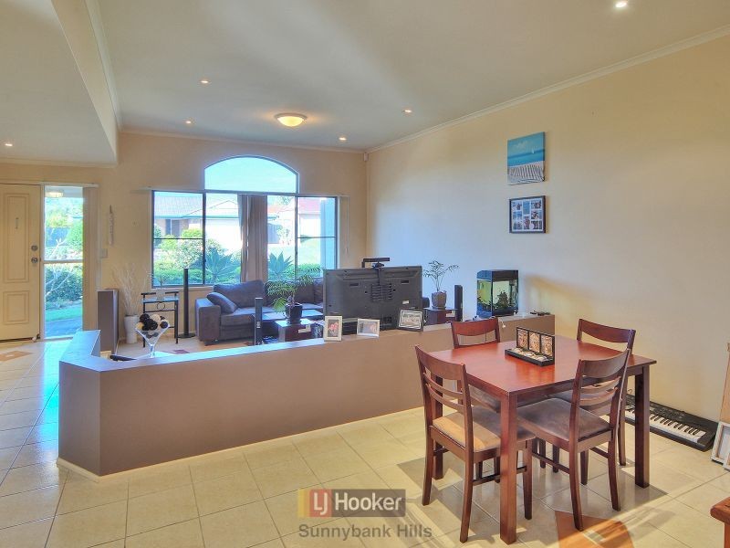 9 Bellflower Place, Calamvale QLD 4116