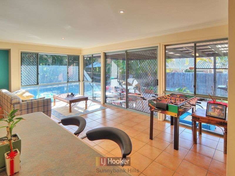 9 Bellflower Place, Calamvale QLD 4116