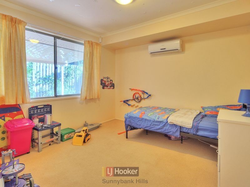 9 Bellflower Place, Calamvale QLD 4116